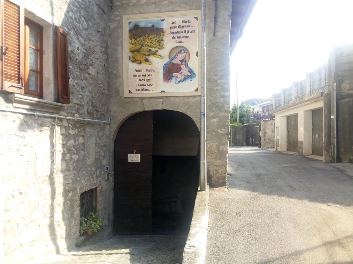 La Corte Del Pane Valbrona Exterior photo