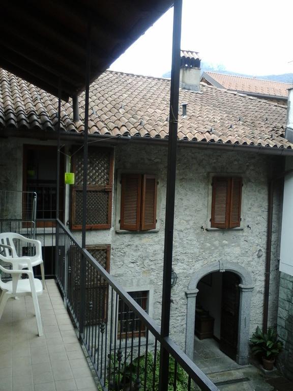 La Corte Del Pane Valbrona Exterior photo
