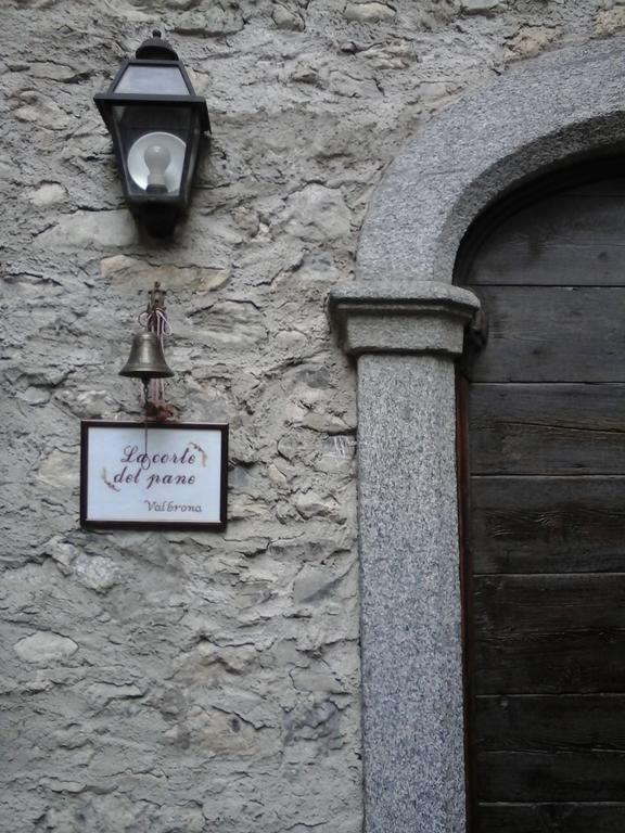 La Corte Del Pane Valbrona Exterior photo